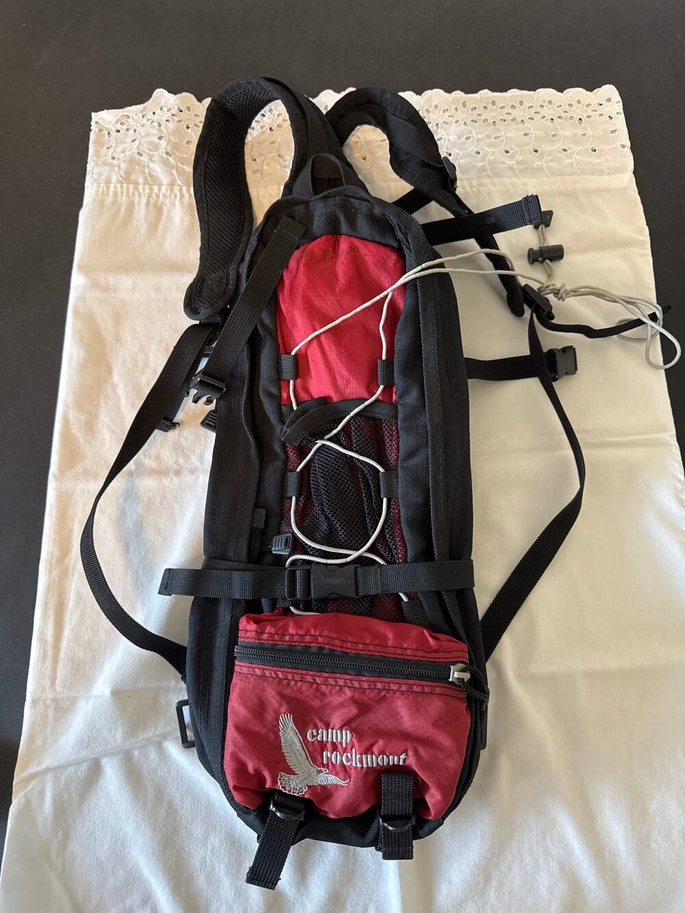 Vtg Camp Rockmont Hydration Backpack - Black/Red (Has Bladder Needs Straw Bungee
